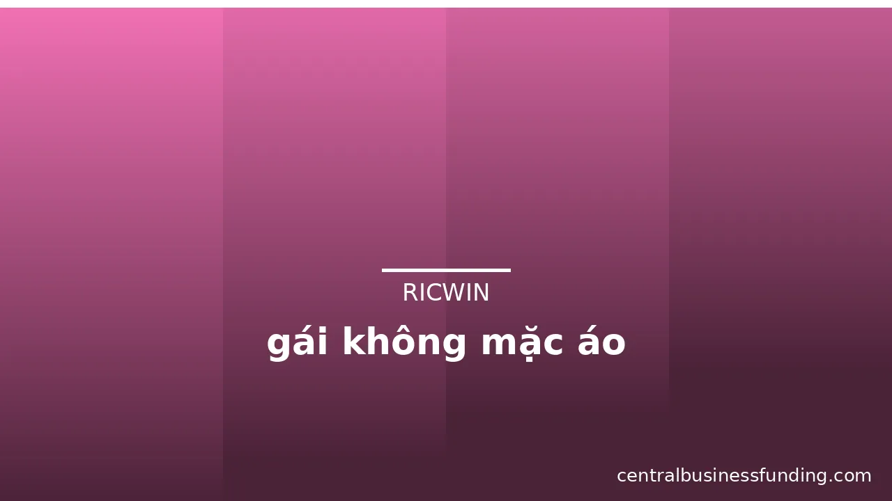 gái không mặc áo · ảnh 1