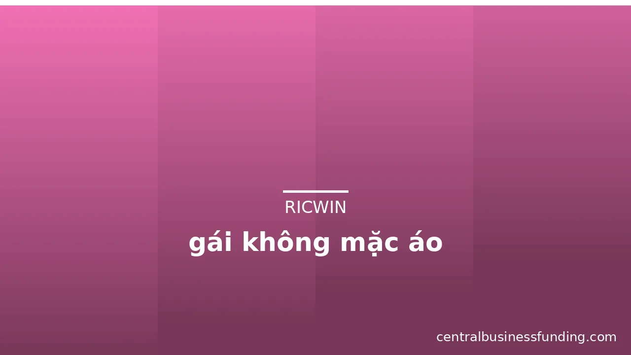 gái không mặc áo